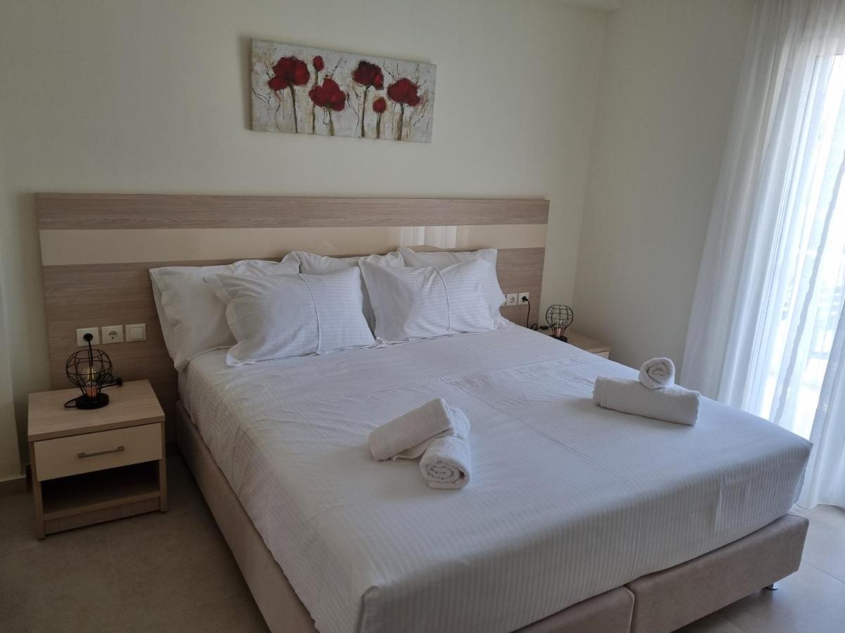 Chrysanthe'S Apartments No2 Poros Town Dış mekan fotoğraf
