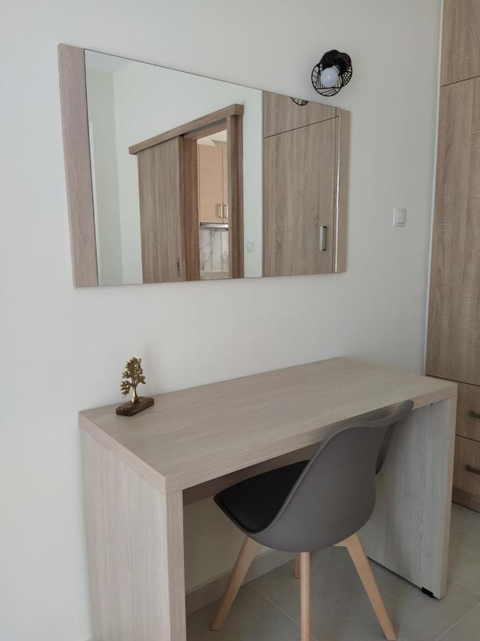 Chrysanthe'S Apartments No2 Poros Town Dış mekan fotoğraf